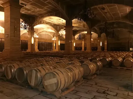 Tonghua Winery通化葡萄酒厂.png