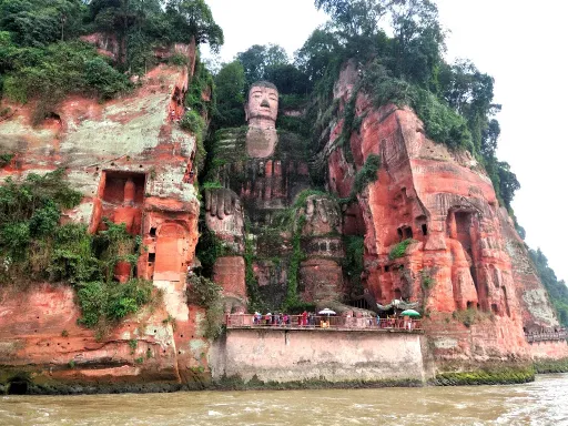 Leshan Giant Buddha乐山大佛.png
