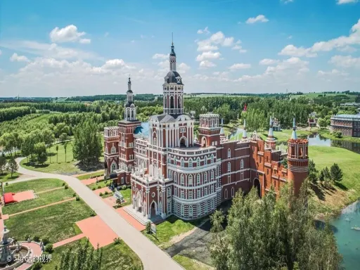 Volga Manor 伏尔加庄园.webp