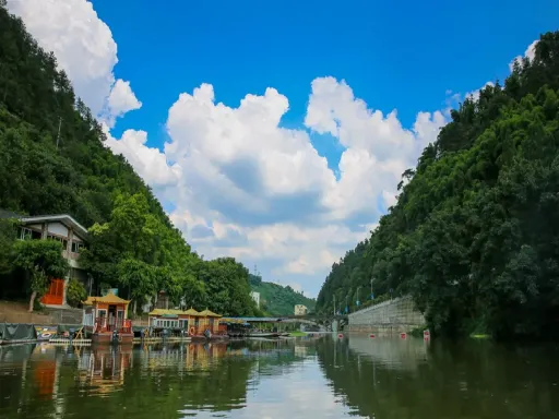Tonjing  Mini  Three Gorges统景小三峡.jpg