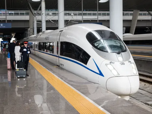 high-speed trains-高铁.png