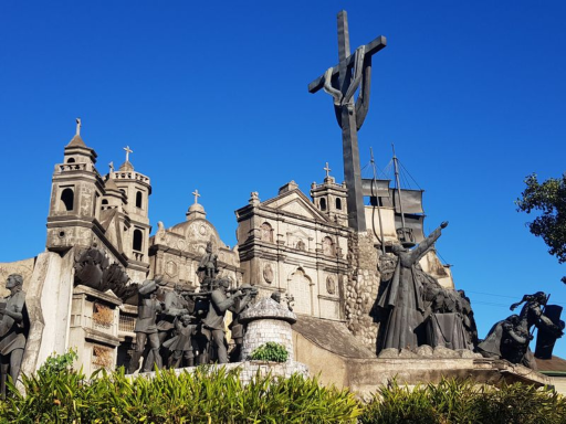Cebu Heritage Monument (2).png