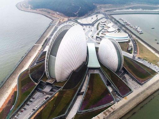 Zhuhai 日月贝 1