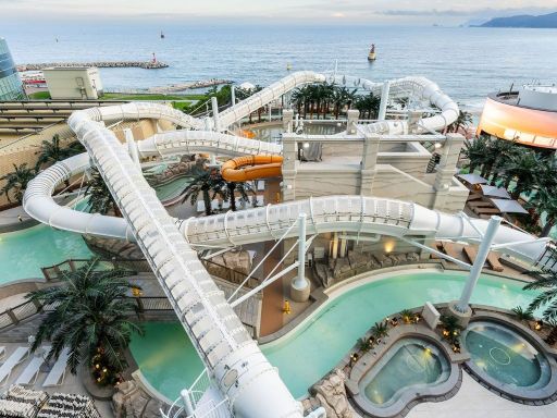 Club D Oasis Spa & Water Park1