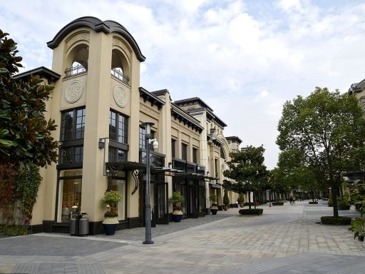 Bicester Village 比斯特购物村1