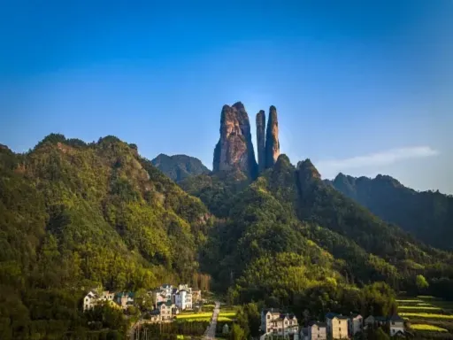 Jianglang Mountian 江郎山