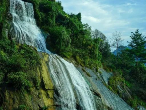 Wangxiangu Waterfall 望仙谷瀑布