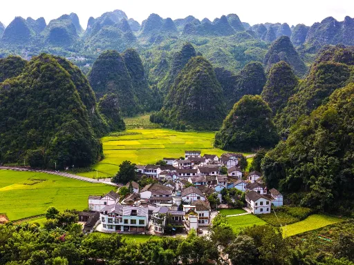 Miao Village 西江千户苗寨1.png