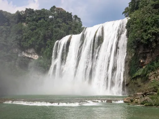 Huangguoshu Waterfall 黄果树瀑布景区.png