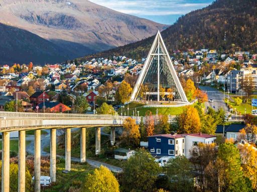 Where-to-stay-in-Tromso-1