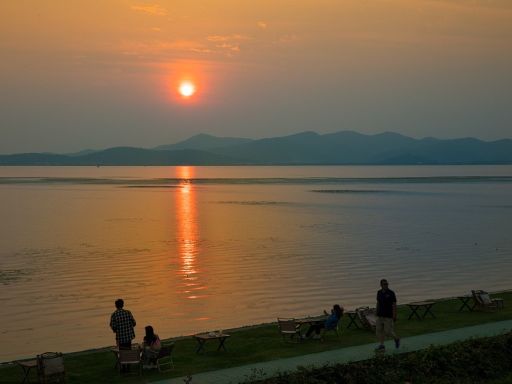 Dongshan Taihu sunset东山太湖看日落