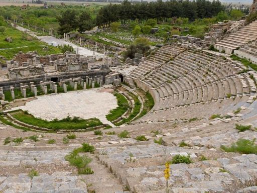 Amphitheatre , Ephesus 