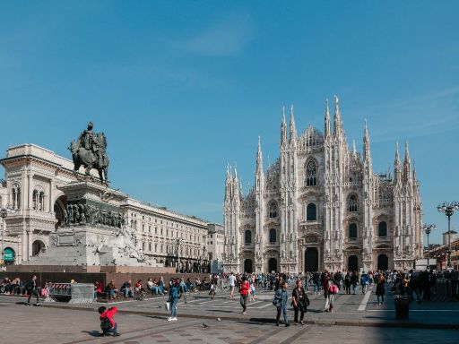 Piazza Del Duomo