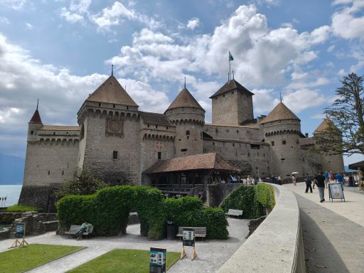 Chillon Castle 