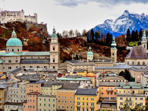 Old Town , Salzburg .