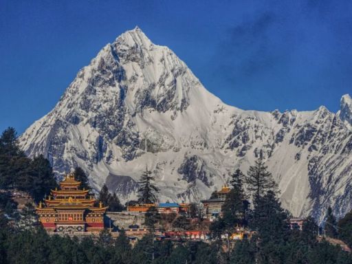 8D6N EXPLORING THE HIDDEN LANDS OF TIBET